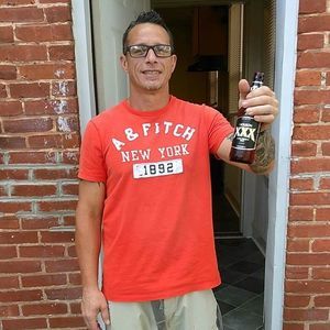 Meet your Posher, Tobias